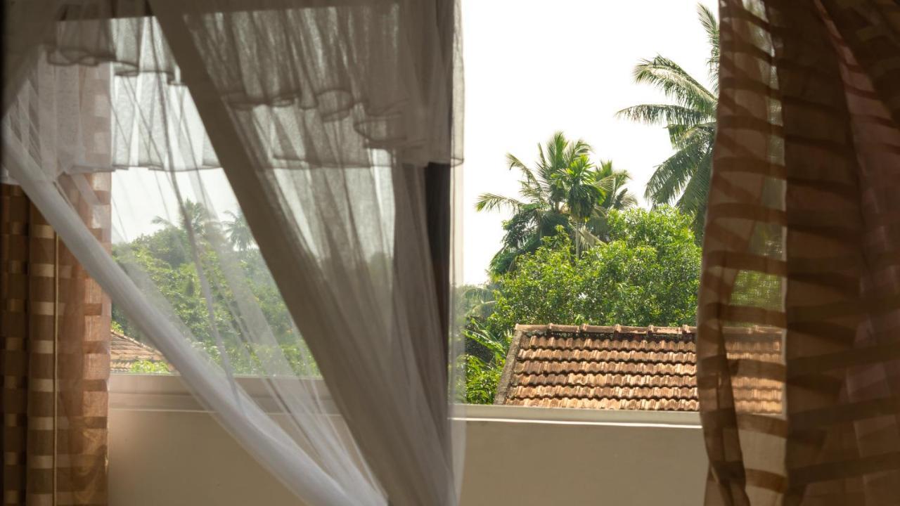 Memories Weligama Ostello Esterno foto